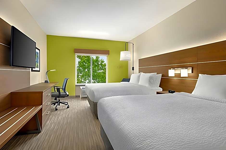 Holiday Inn Express Hotel and Suites Akron South-Airport Area By IHG