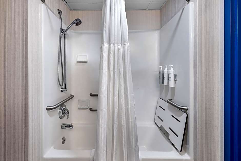 Spark by Hilton Lockport