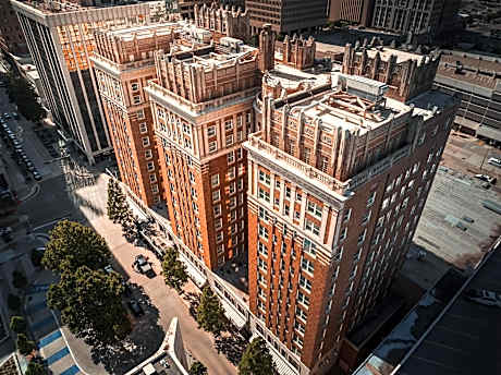 The Skirvin Hilton Oklahoma City