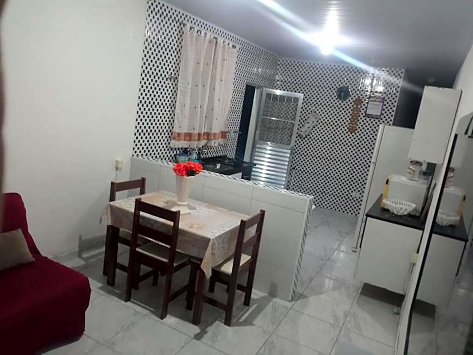 Casa de Praia com Piscina em Mongaguá Disponível para festa de Natal 2025