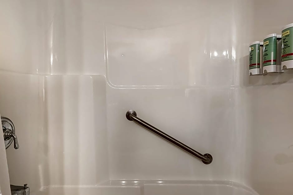 Best Western Sicamous Inn