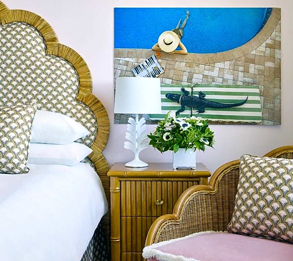 The Colony Hotel