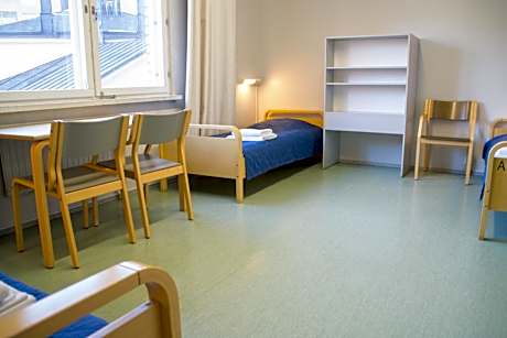 Budget Single Bed in 3-Bed Female Dormitory Room with Shared Bathroom