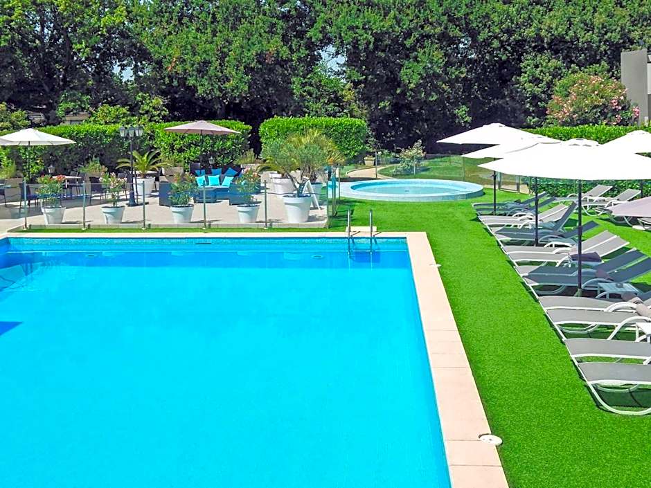Mercure Orange Centre