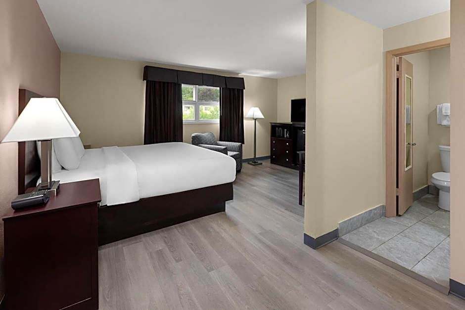 Baymont by Wyndham Iron Mountain