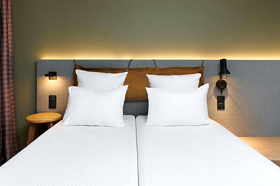 Moxy Annecy