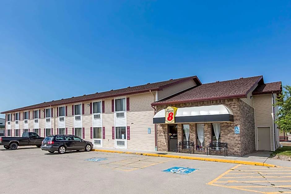 Super 8 by Wyndham Wayne