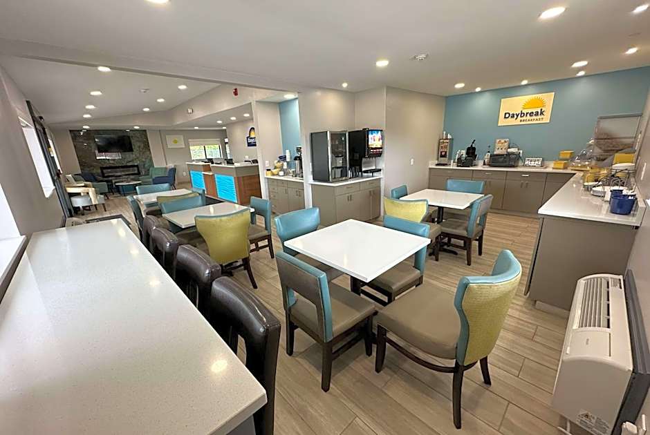 Days Inn by Wyndham Renfro Valley Mount Vernon