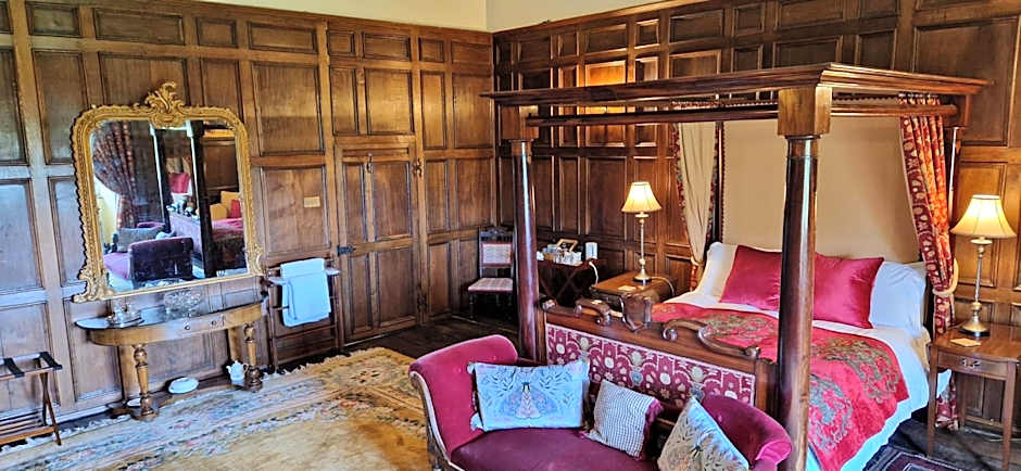 Braithwaite Hall Bed & Breakfast