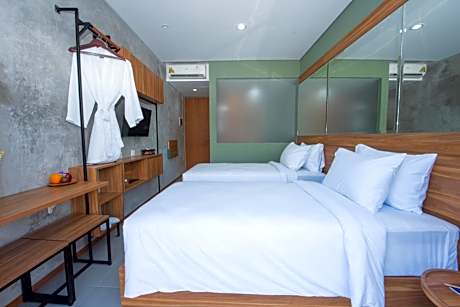 Superior Twin Room