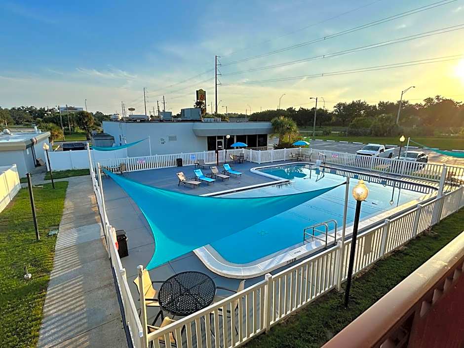 Super 8 by Wyndham Ocala