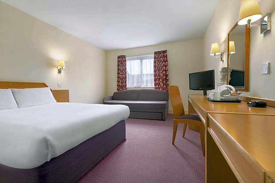 Days Inn Sevenoaks Clacket Lane