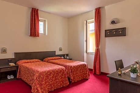 Basic Double or Twin Room