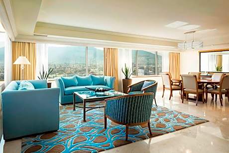 Presidential Suite, 1 Bedroom Presidential Suite, 1 King, Andes Mountain View, Mountain View