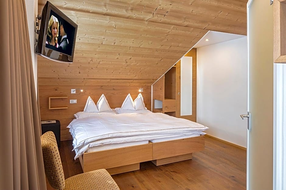 Hotel Edelweiss Blatten Lötschental