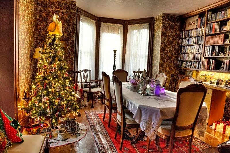 Pemberley House Bed and Breakfast