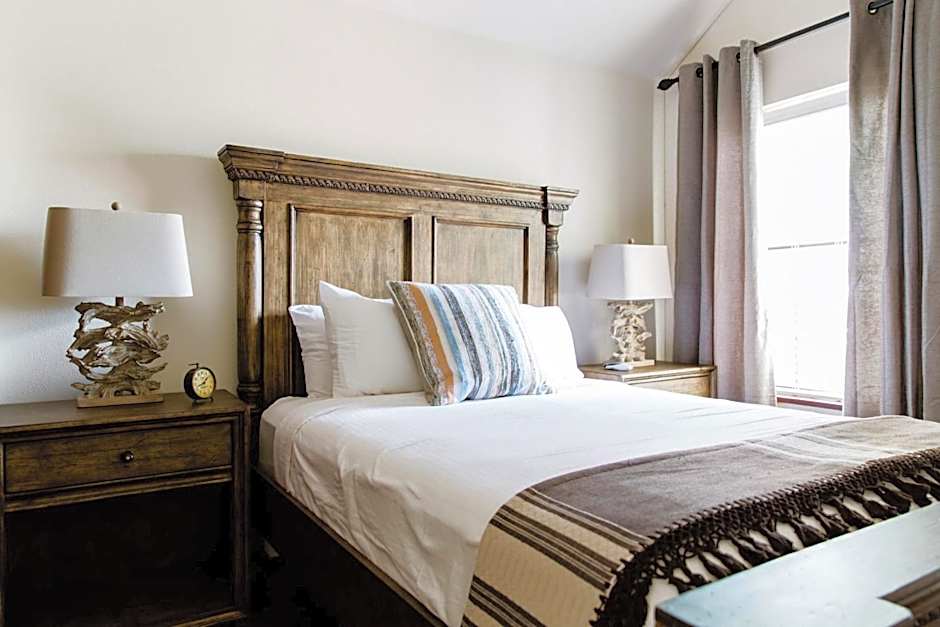 Hillside Boutique Hotel