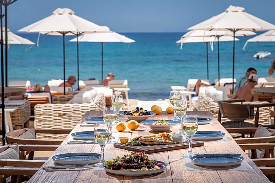 Parthenis Beach, Suites by the Sea