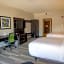 Holiday Inn Express and Suites Tonawanda Buffalo Area