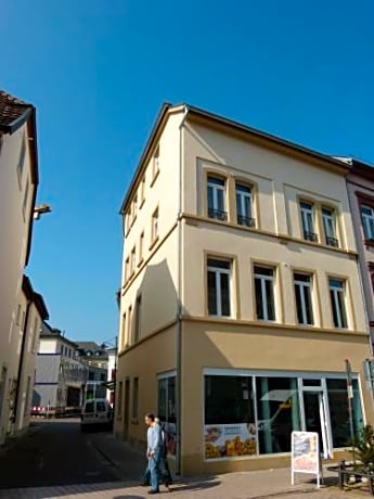 Comfort Apartment - Annex- Wormser Str. 11