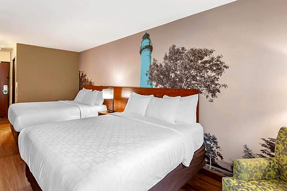 Clarion Pointe Racine - Mount Pleasant