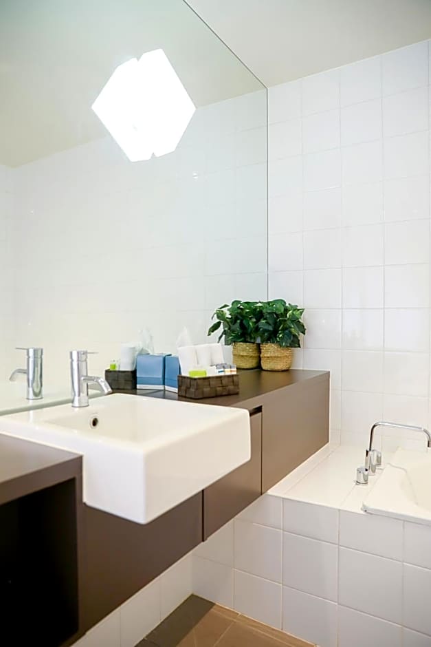 Mantra Melbourne Melton