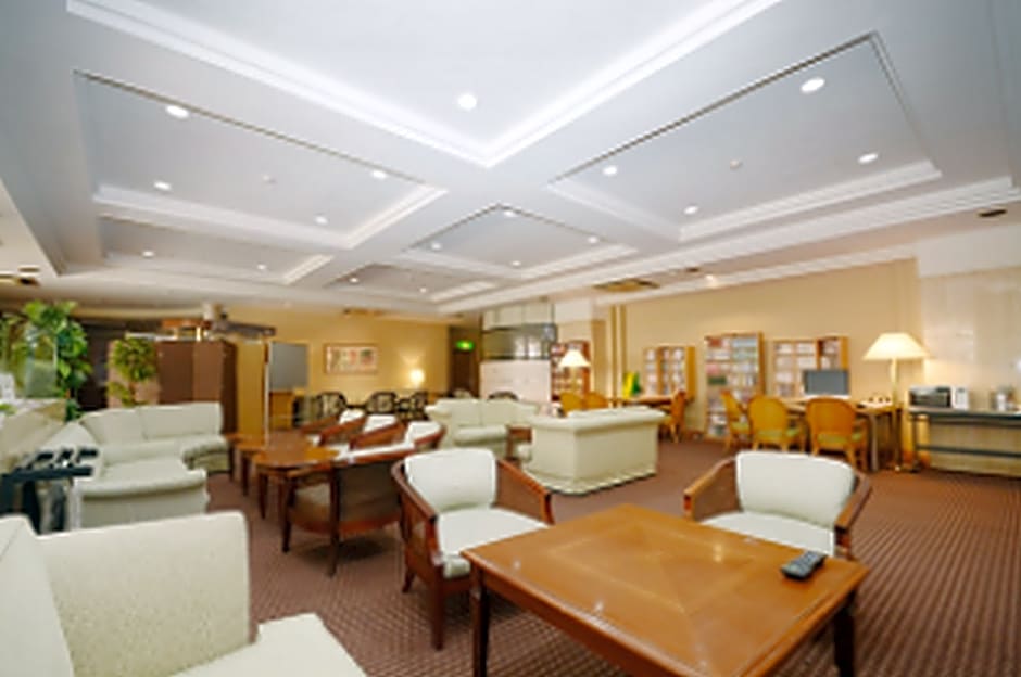 Hotel Crown Hills Okaya