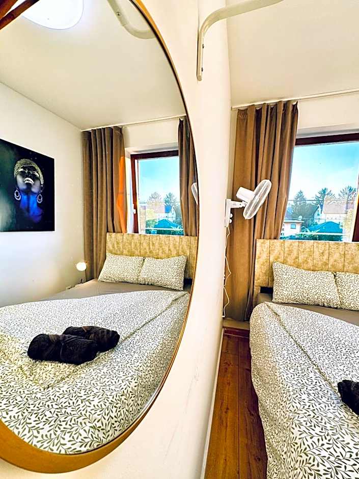 Budget Friendly Private Rooms with Garden