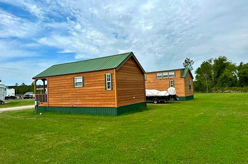 Lakeside Motel, Cabins and RV