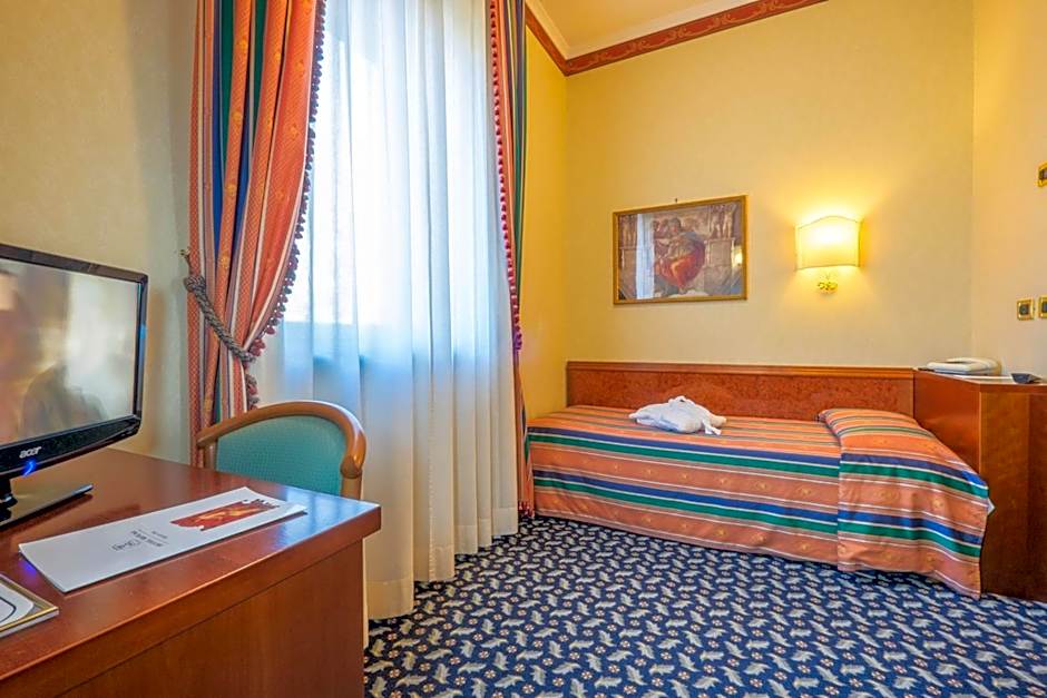Hotel Royal