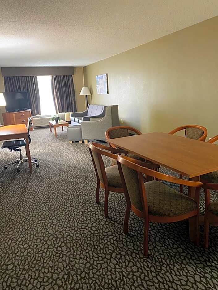 Wingate By Wyndham Little Rock