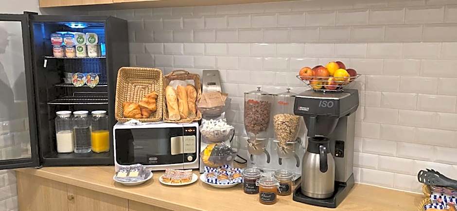Hipotel Paris Voltaire Bastille