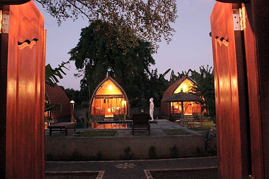 Kubu Padi Wooden House