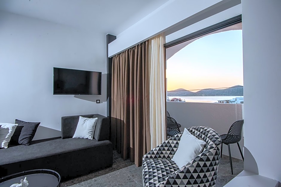 Kalypso Suites Hotel - Adults Only