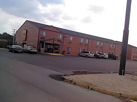 Booneslick Lodge - Neosho