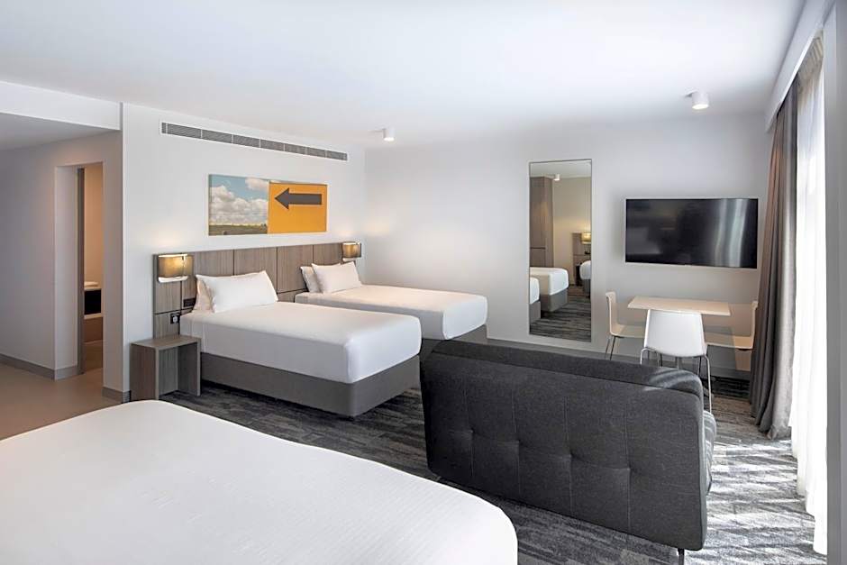 Mercure Sydney Blacktown