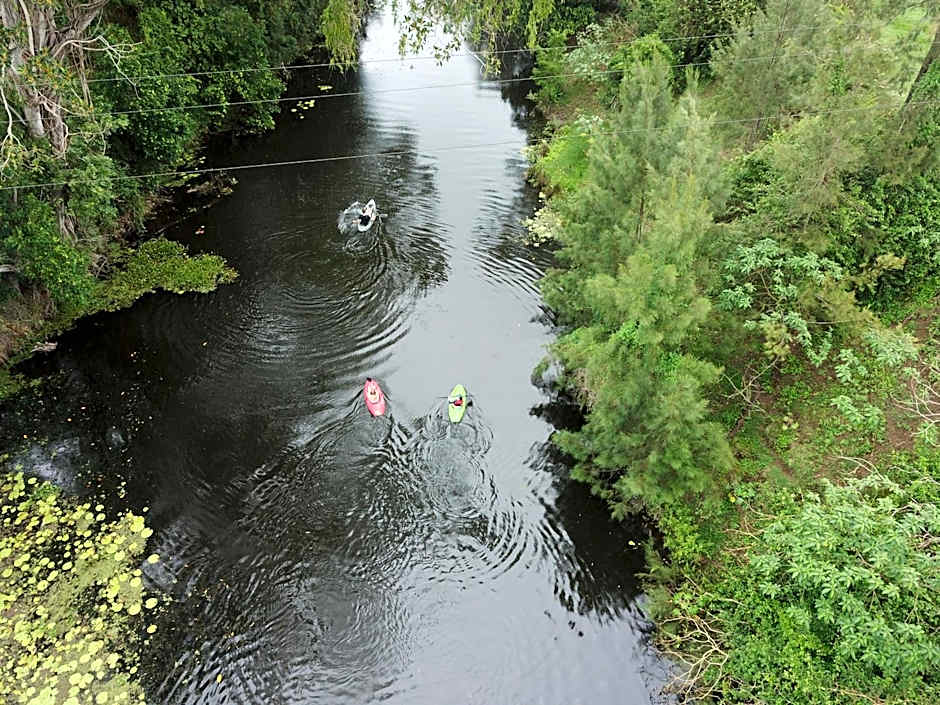 Valley Cabins By The Creek