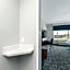 Holiday Inn Express Kansas City North Parkville By IHG