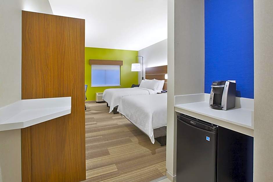 Holiday Inn Express Rochester-Victor By IHG