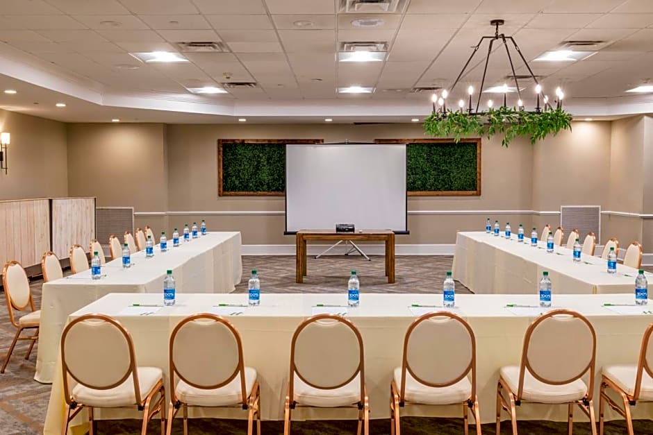 Holiday Inn Manahawkin/Long Beach Island Hotel By IHG