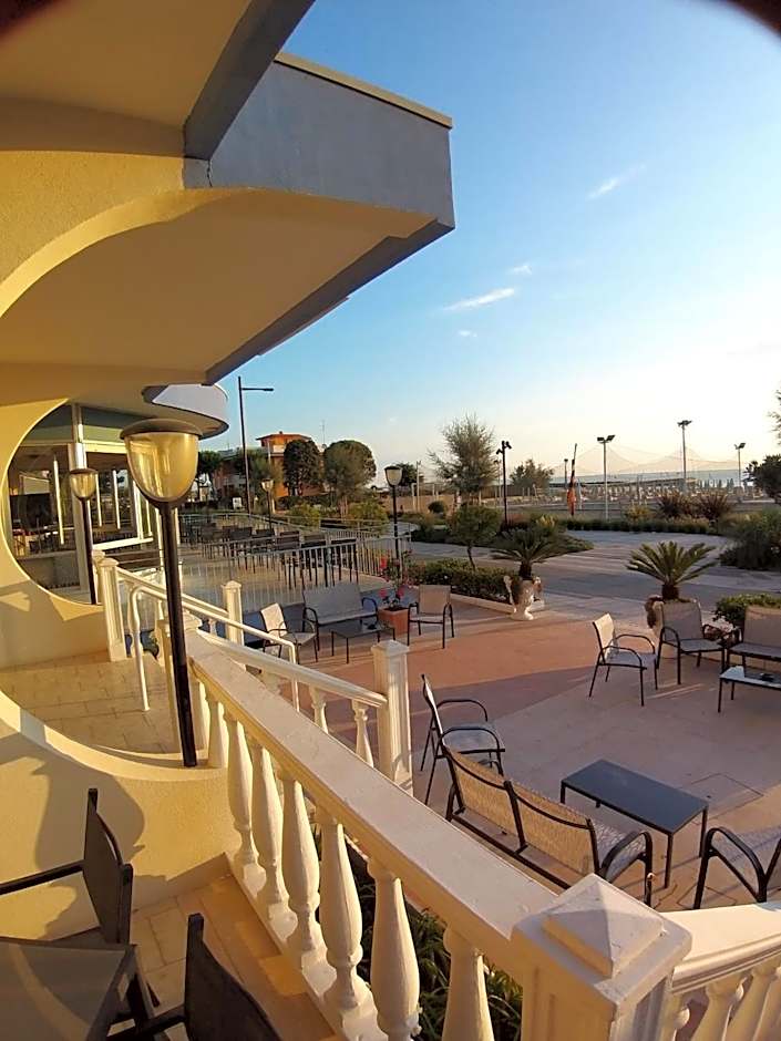 Hotel Ideal