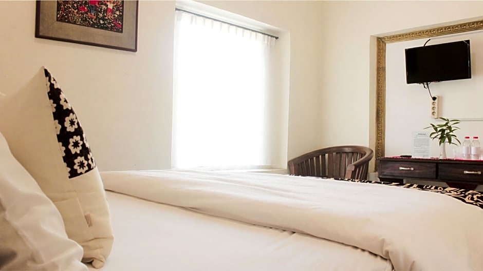 Ndalem Joglo Krawitan Syariah