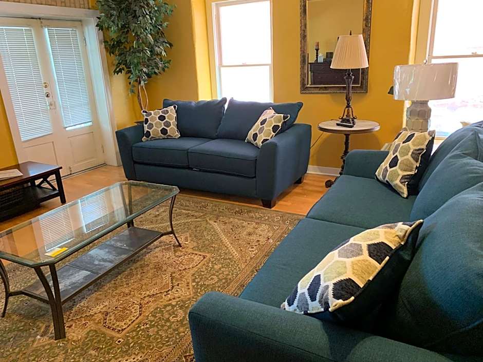 Schmitz Bed & Breakfast