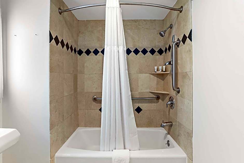 Signature Inn Berkeley