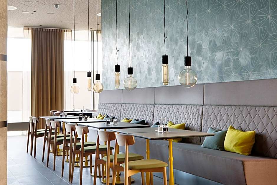 Comfort Hotel Bergen Airport