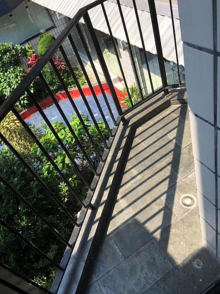 Flat -Hidromassagem privativa e Piscina a 500 mts da praia