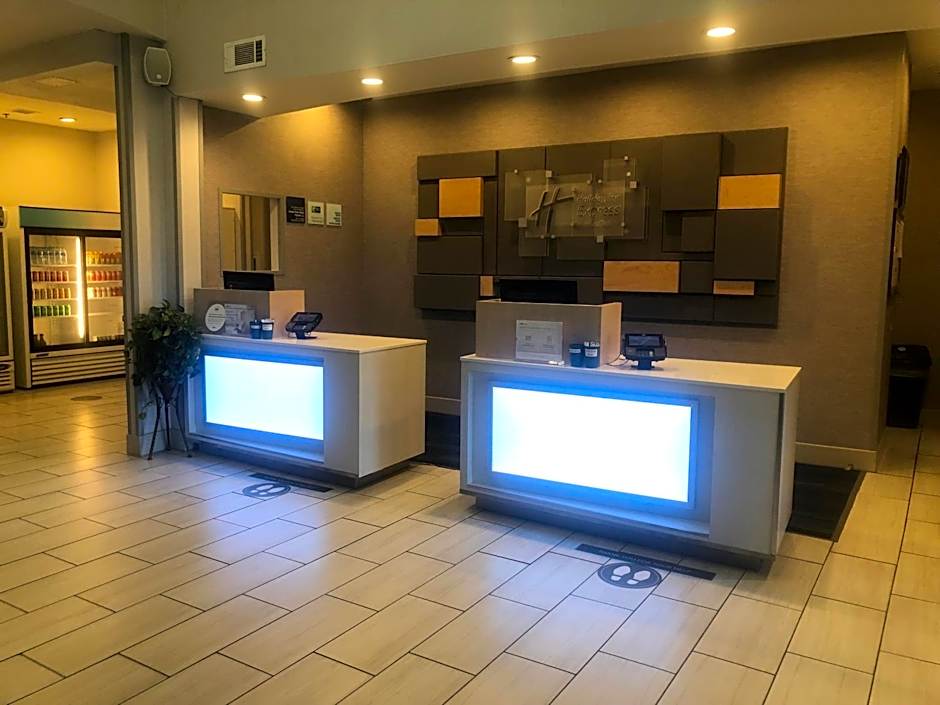 Holiday Inn Express Hotel & Suites Woodward Hwy 270 By IHG