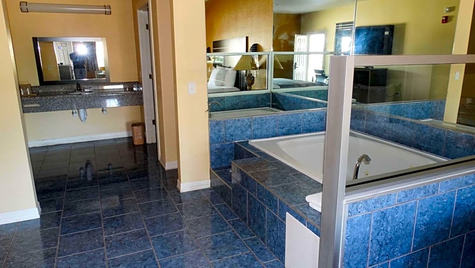 Motel 6 Houston, TX - Willowbrook Mall