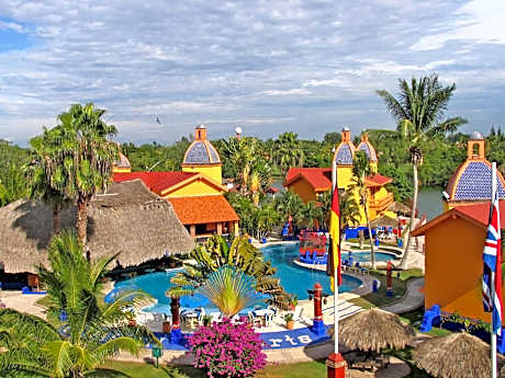 Canadian Resort Vallarta