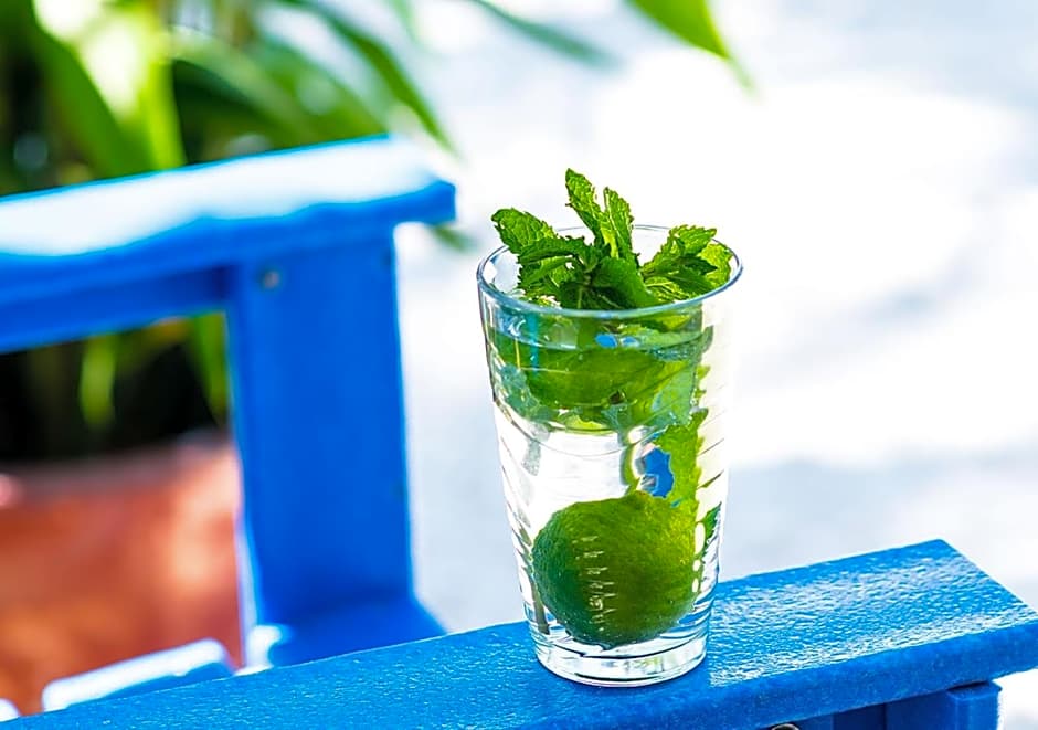 Parrot Key Hotel & Villas